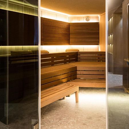 Anton Dolomites Hideaway Apartment Brunico Bagian luar foto