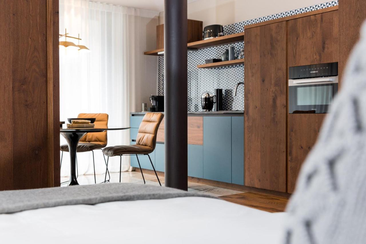 Anton Dolomites Hideaway Apartment Brunico Bagian luar foto