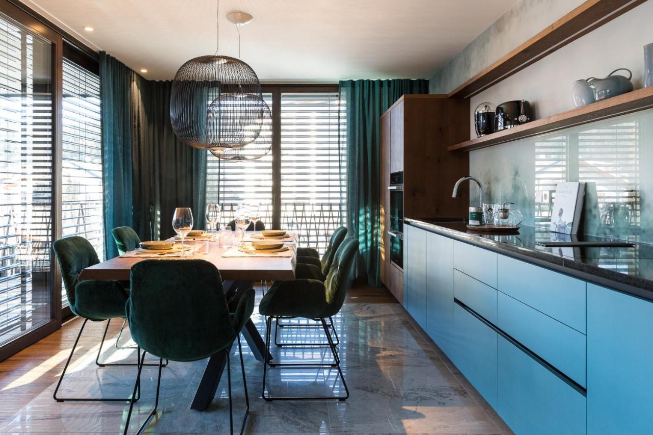 Anton Dolomites Hideaway Apartment Brunico Bagian luar foto