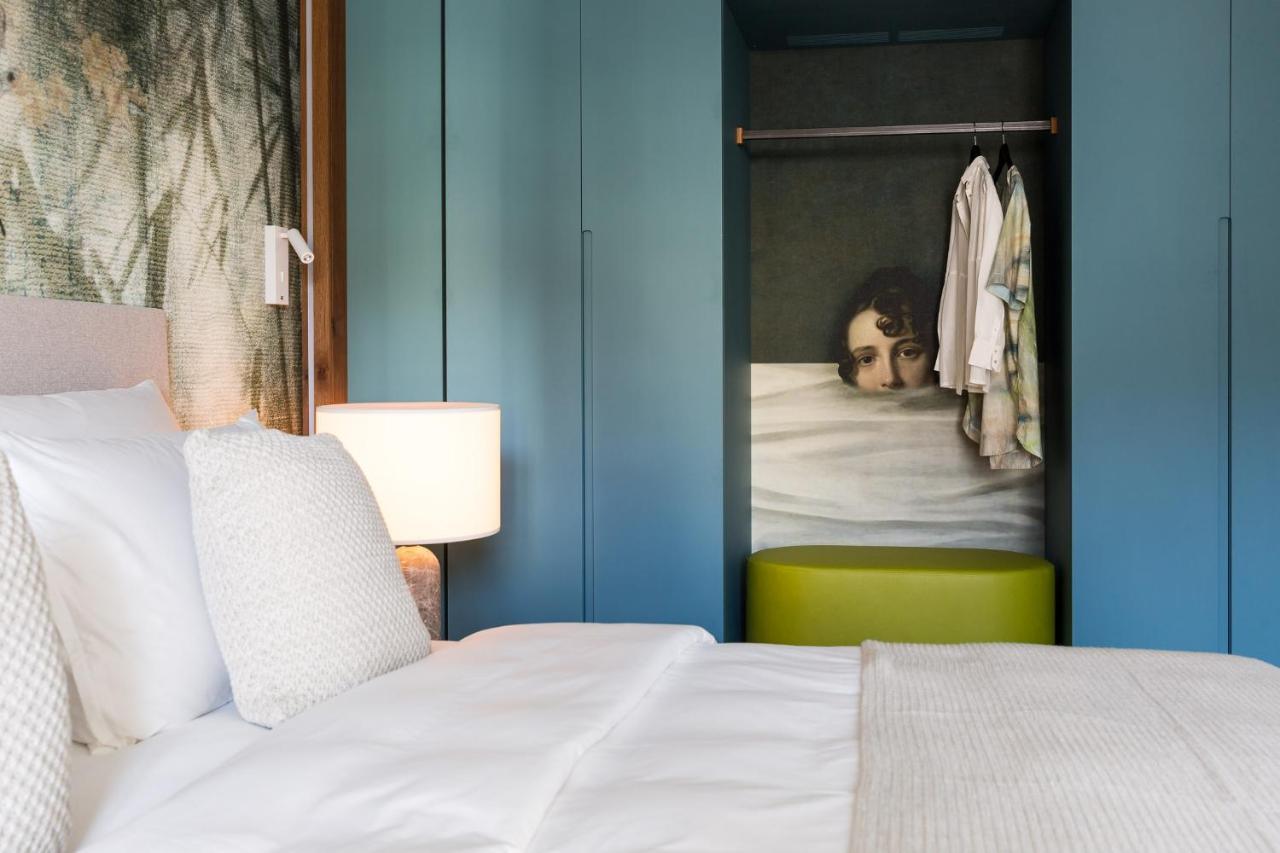 Anton Dolomites Hideaway Apartment Brunico Bagian luar foto